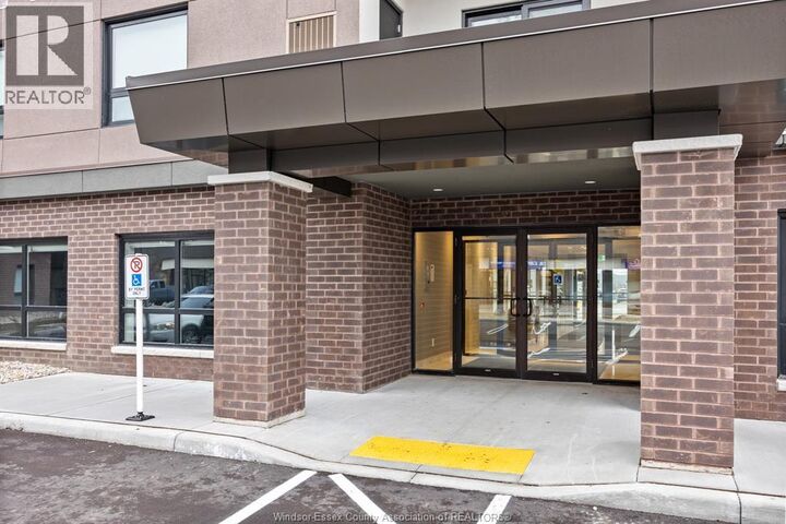 Property Photo: 11870 Tecumseh Road East 602 ON N8N 0J5