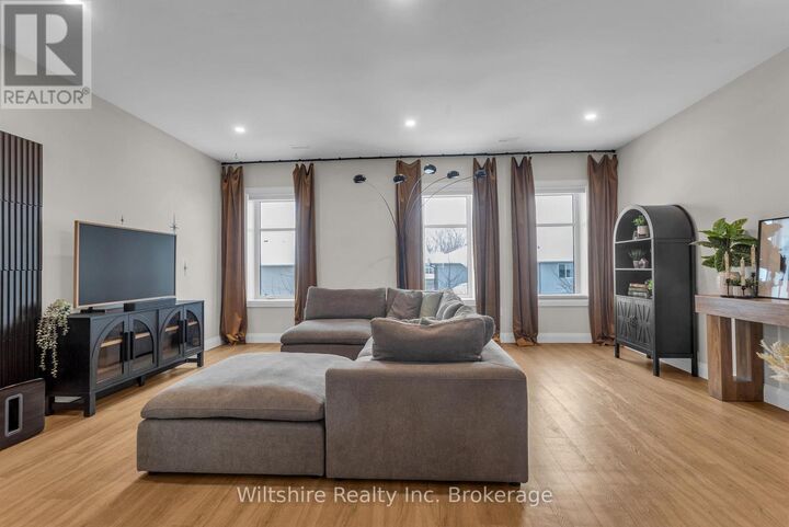 Property Photo:  361 Quarter Town Line 1105  ON N4G 0K2 