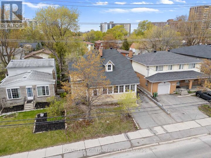 Property Photo: 910 Pinecrest Road ON K2B 6B3