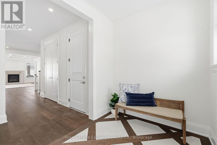 Property Photo: 90 Inverness Street North ON N2Z 2Z4