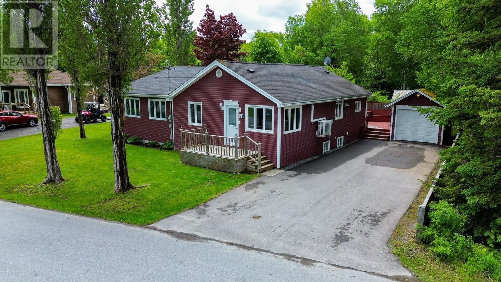 Property Photo: 21 Seventh Avenue NL A0L 1K0