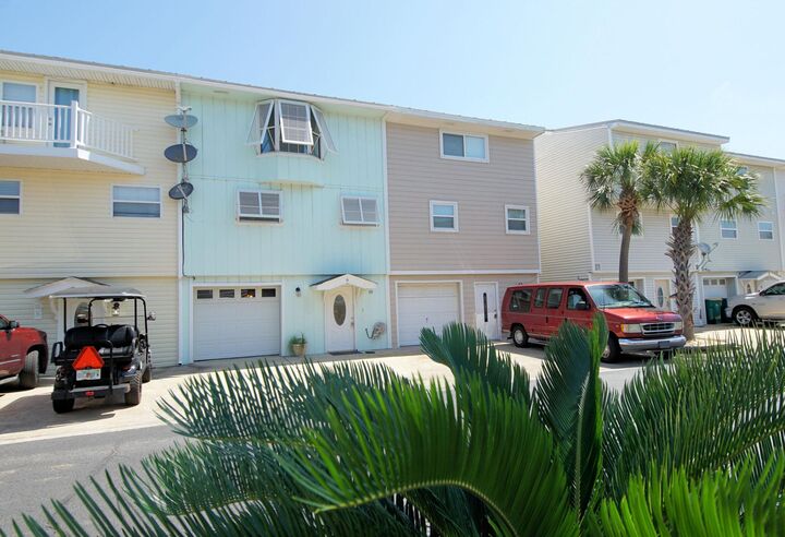Property Photo:  445 Gulf Shore Drive 6  FL 32541 