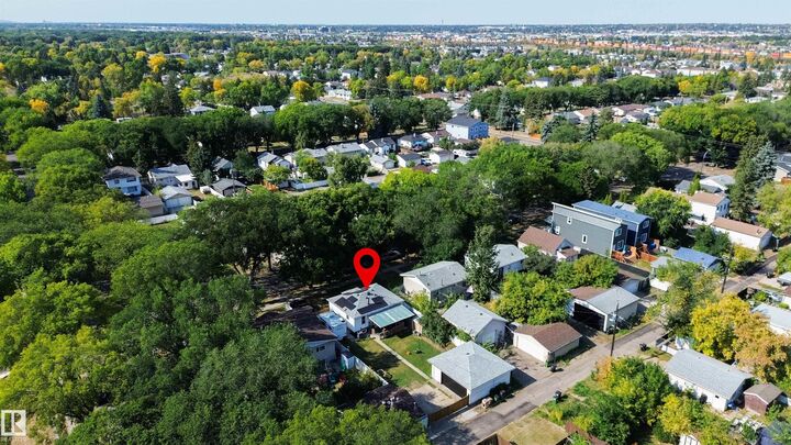 Property Photo:  12005 40 St NW  AB T5W 2L2 
