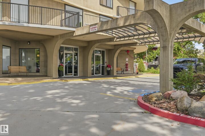 Property Photo:  11710 100 Avenue NW 504  AB T5K 2G3 