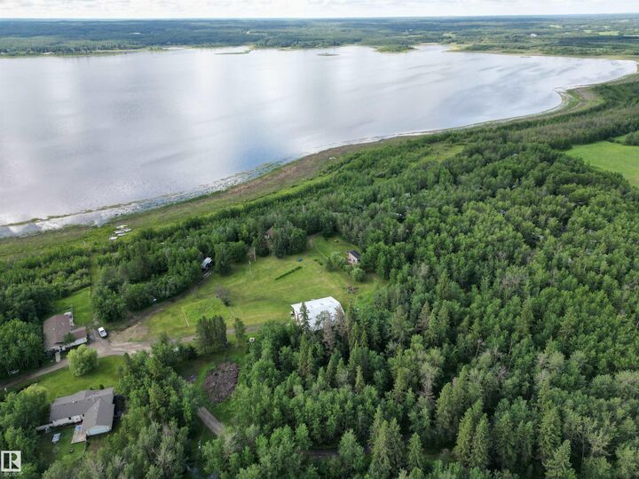 Property Photo: 51380A Rge Road 205 AB T8G 1G3