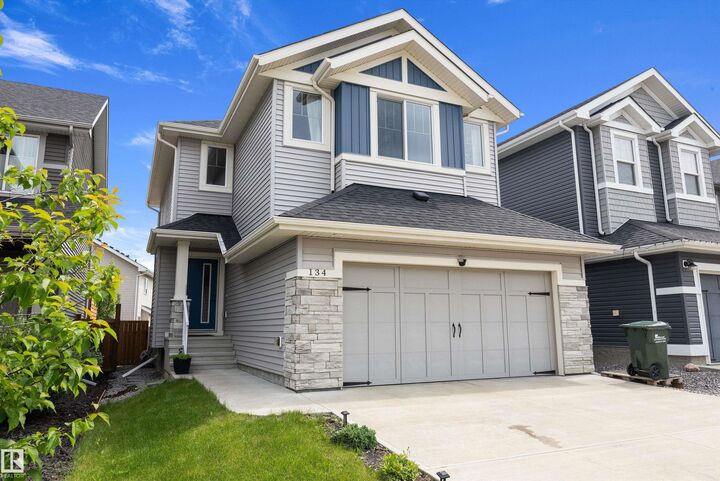 134 Ambleside Way — photo 1