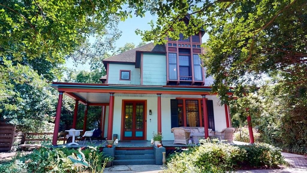 Property Photo:  58 Market St  VA 23417 