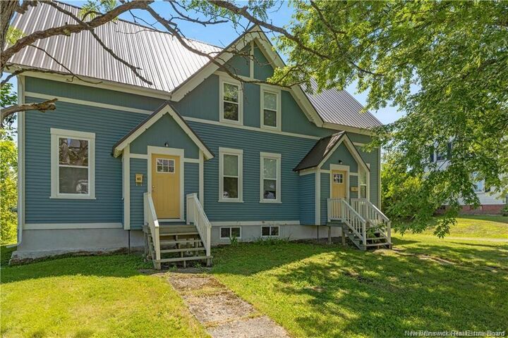 Property Photo: 60-62 Queensway NB E3L 1J5
