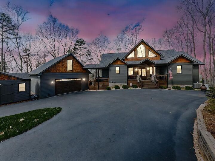 Property Photo:  208 Weeks Drive  GA 30540 