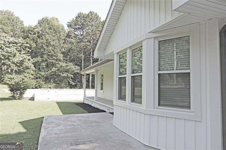 Property Photo:  42 Dale Street  GA 30179 