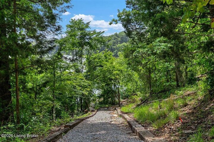 Property Photo:  589 Kaufman Rd  KY 42726 