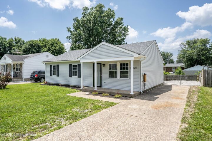 Property Photo:  12226 Somerset Dr  KY 40229 