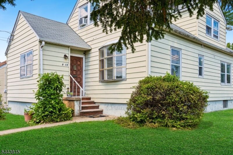 Property Photo: 8 Berdan Ave NJ 07410