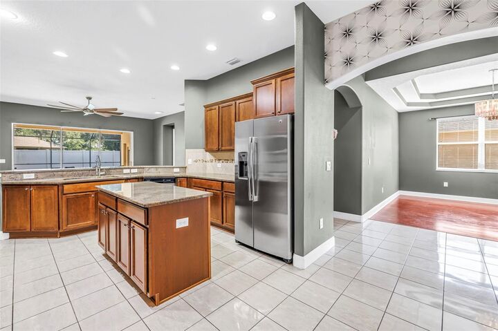 Property Photo: 27405 Sora Boulevard FL 33544