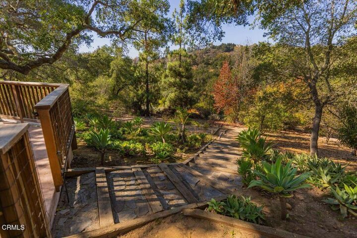 Property Photo:  10681 Encino Drive  CA 93022 