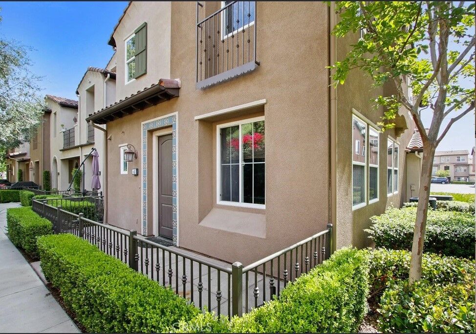 Property Photo:  46 Playa Circle J  CA 92656 