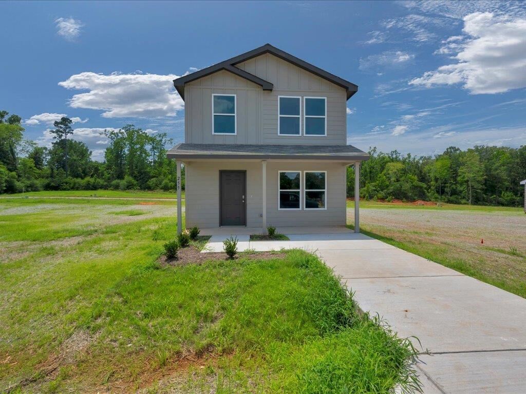 Property Photo:  255 Dana Drive  TX 75901 