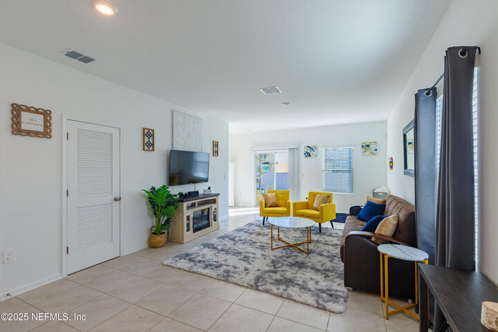 Property Photo:  125 Barley Street  FL 32092 
