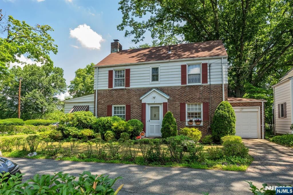 Property Photo: 2 Allen Place NJ 07410