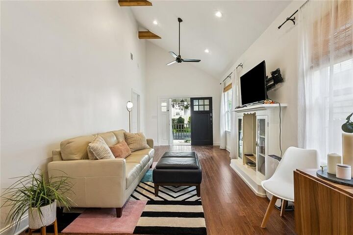 Property Photo:  6073 Memphis Street  LA 70124 