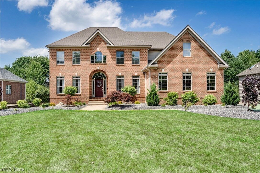 Property Photo:  8021 Grayson Drive  OH 44406 