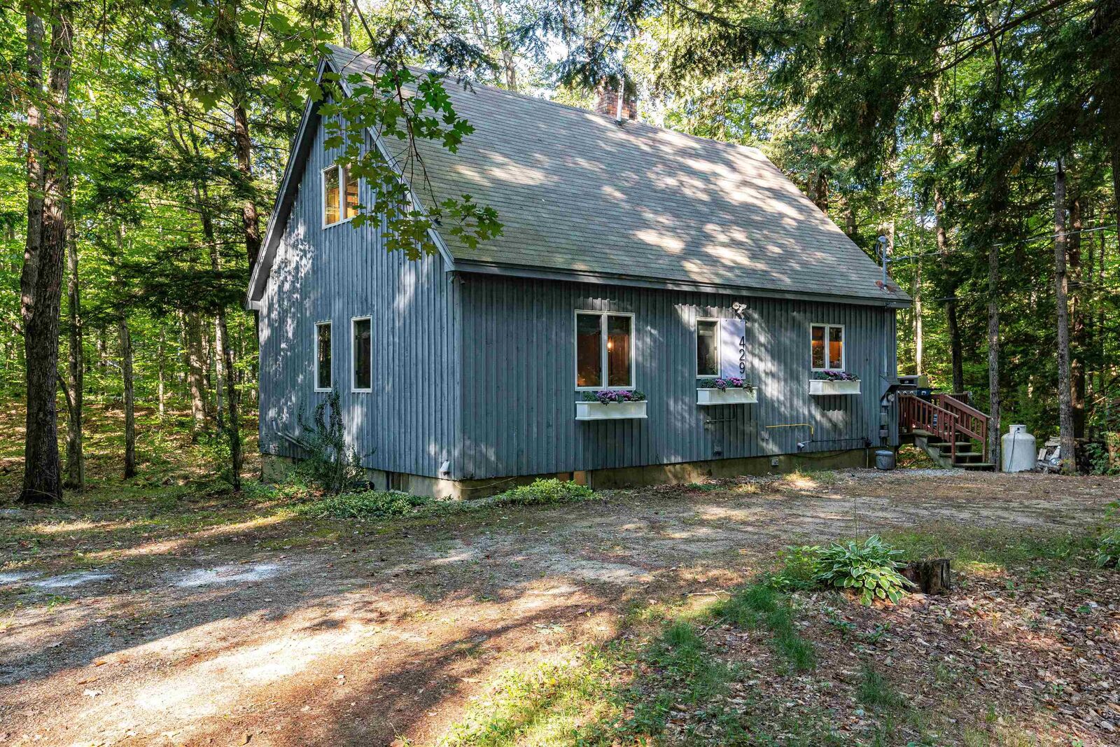 Property Photo: 429 Rolling Ridge Road NH 03812