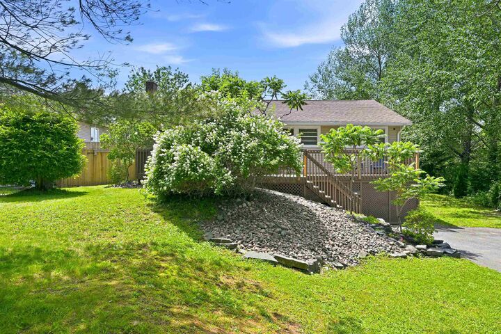 Property Photo: 21 Lewis Drive NS B4B 1C1