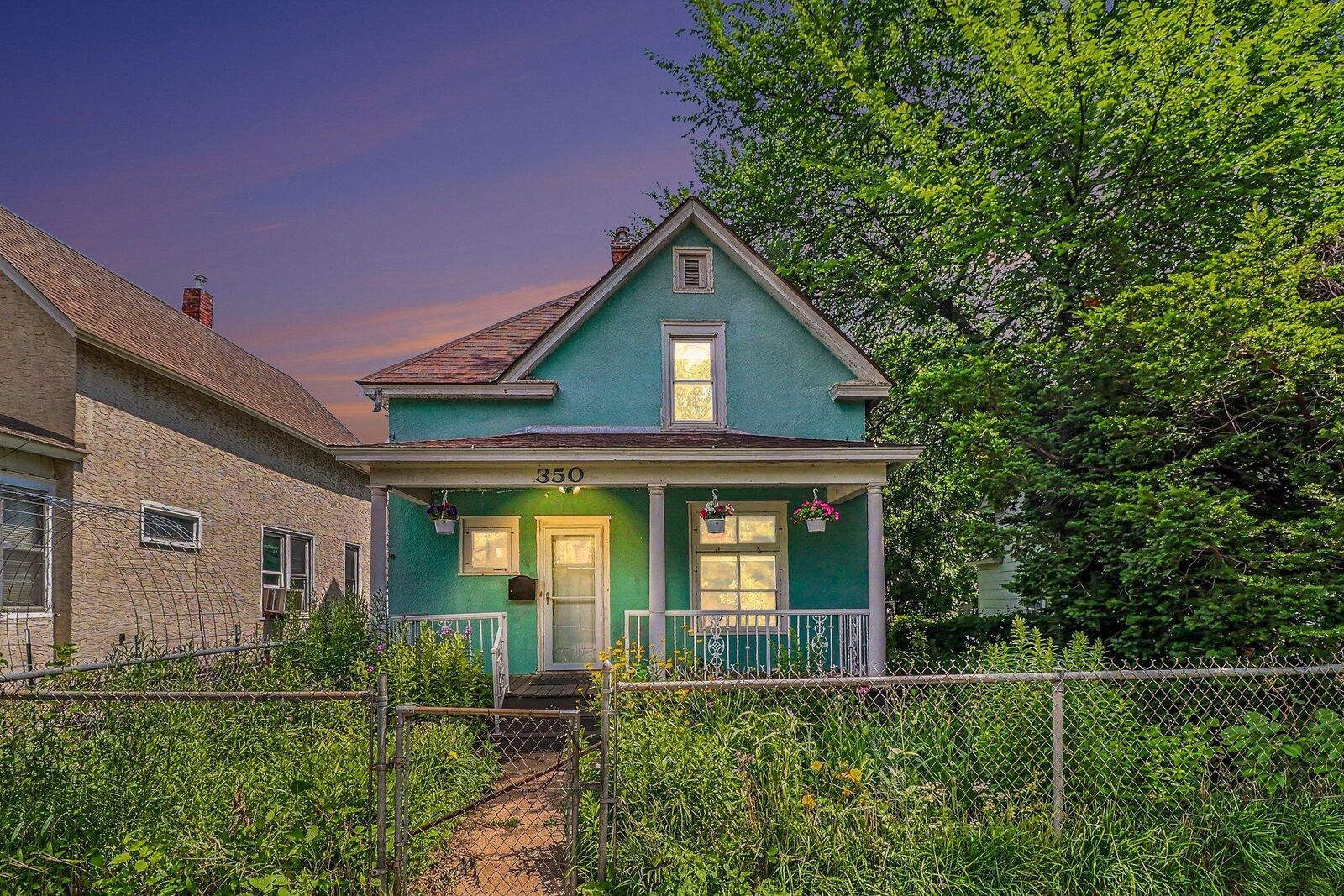 Property Photo:  350 Hope Street  MN 55106 