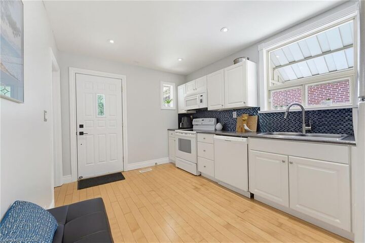 Property Photo: 282 East 13th Street ON L9A 3Z9