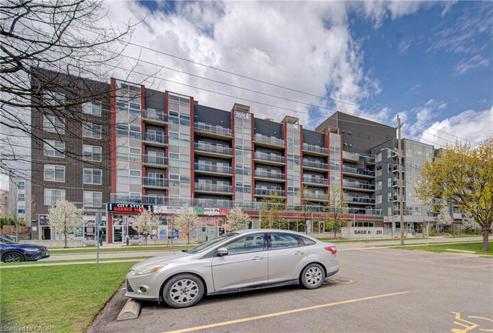 251 Hemlock Street 208 — photo 1