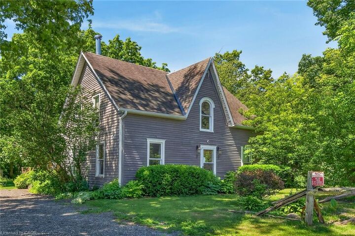 Property Photo: 44 Sims Lock Road ON N3W 1V8