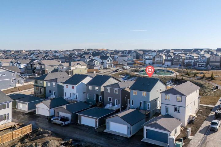 Property Photo: 26 Versant Path SW AB T2Y 0Z4
