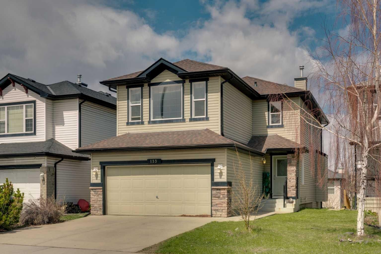 Property Photo:  133 Everwoods Close SW  AB T2Y 5A6 
