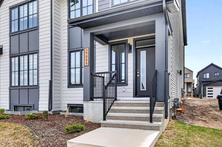 Property Photo: 7055 Rangeview Avenue SE AB T3S 0R1