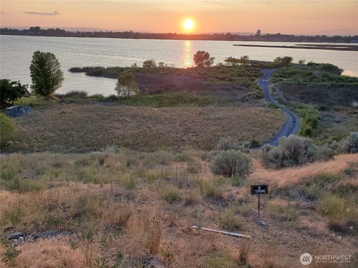 Property Photo:  9130 SE  Goodrich Road  WA 98837 