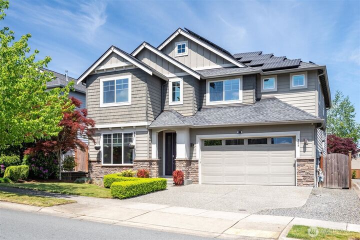 Property Photo:  709  153rd Place SW  WA 98087 