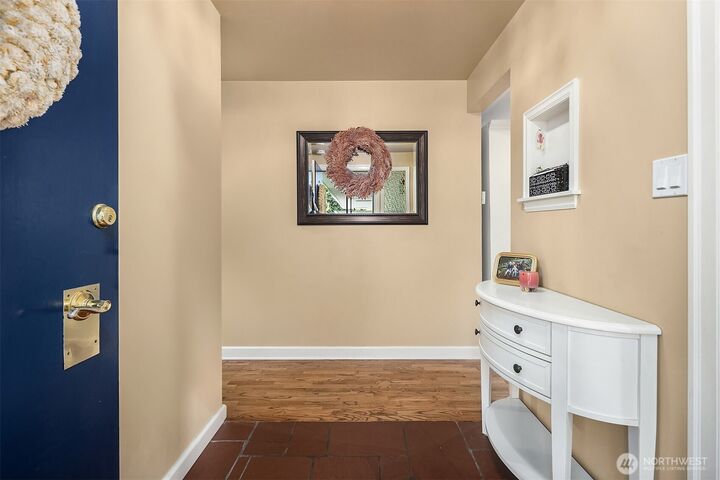 Property Photo:  23720  110th Place W  WA 98020 