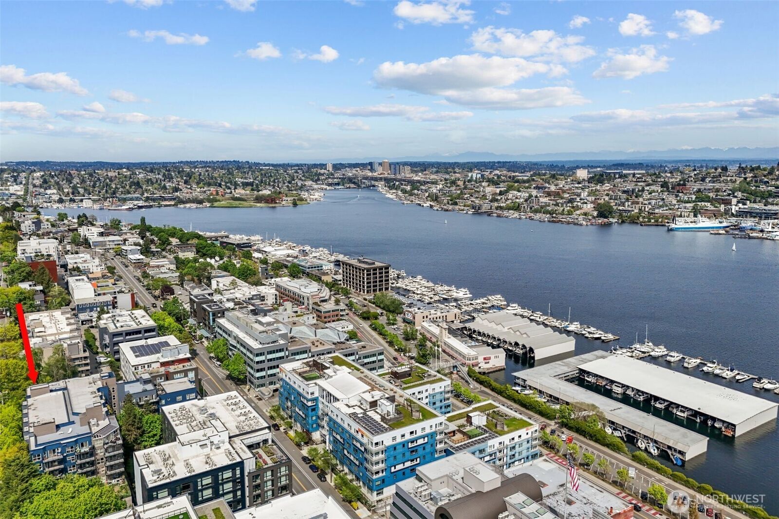 Property Photo: 701 Galer Street 505 WA 98109