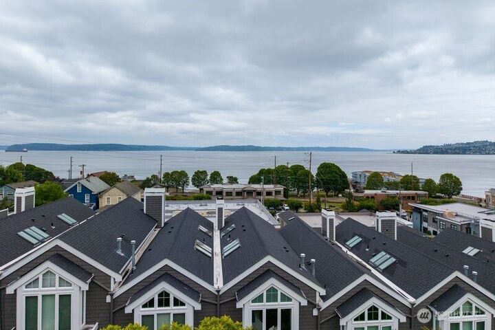 Property Photo: 2405 N 30th Street 4 WA 98407