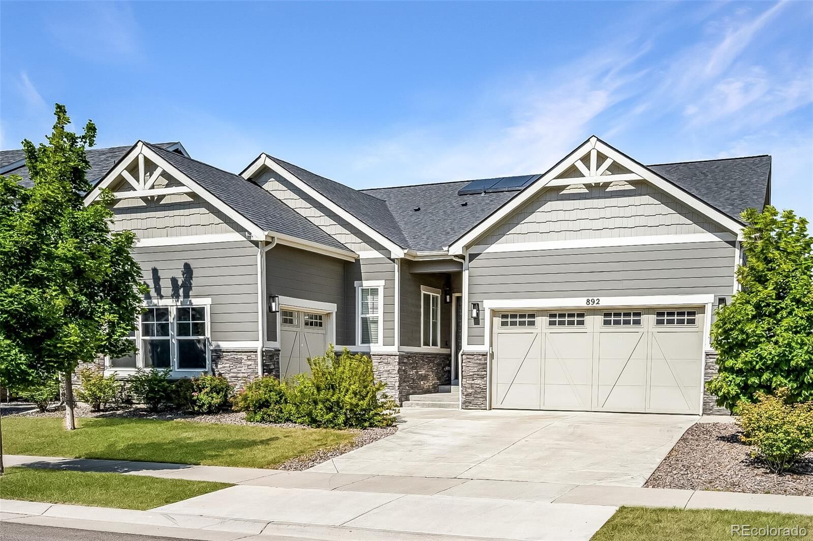 Property Photo: 892 Sundown Way CO 80516