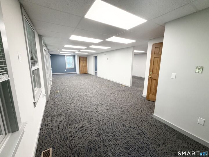 Property Photo:  6 Ledgebrook Drive B  CT 06250 