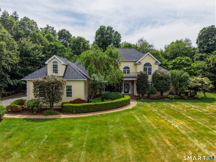 Property Photo:  122 Lower Road  CT 06437 