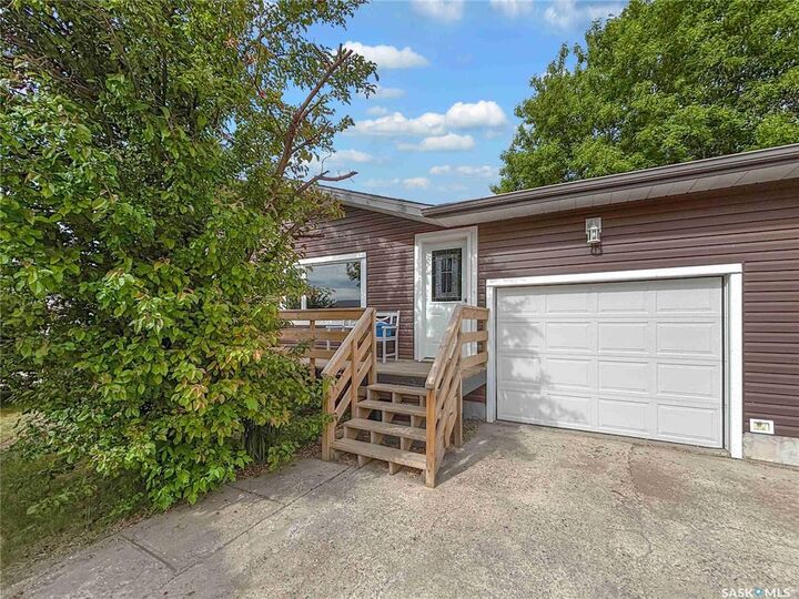 Property Photo: 119 Prairie Street SK S0K 1E0