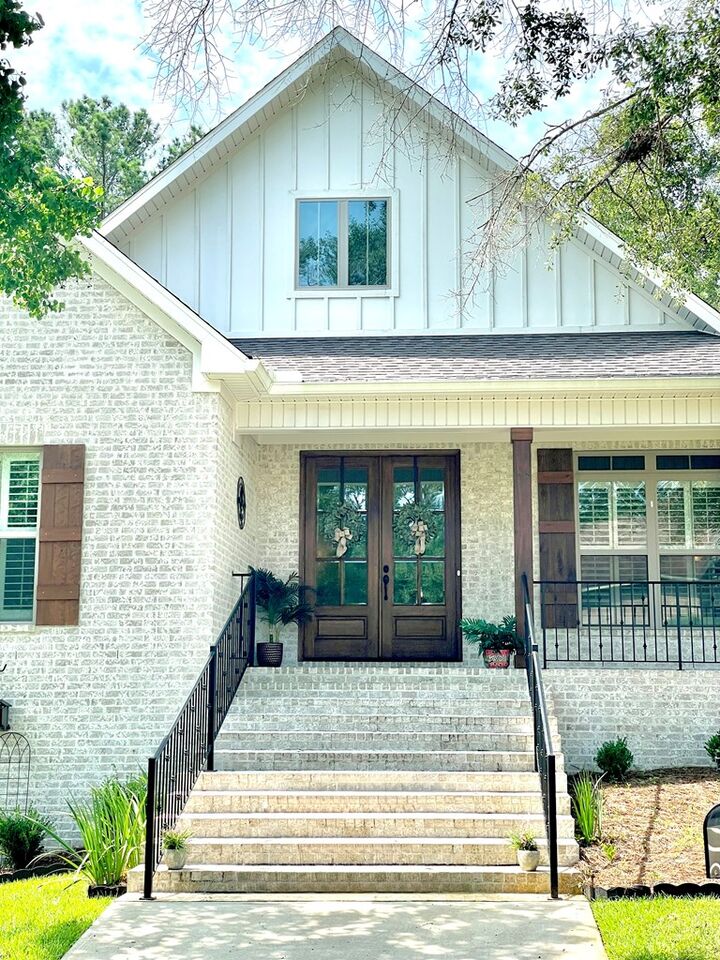 Property Photo:  124 Royale Orleans  AL 36305 
