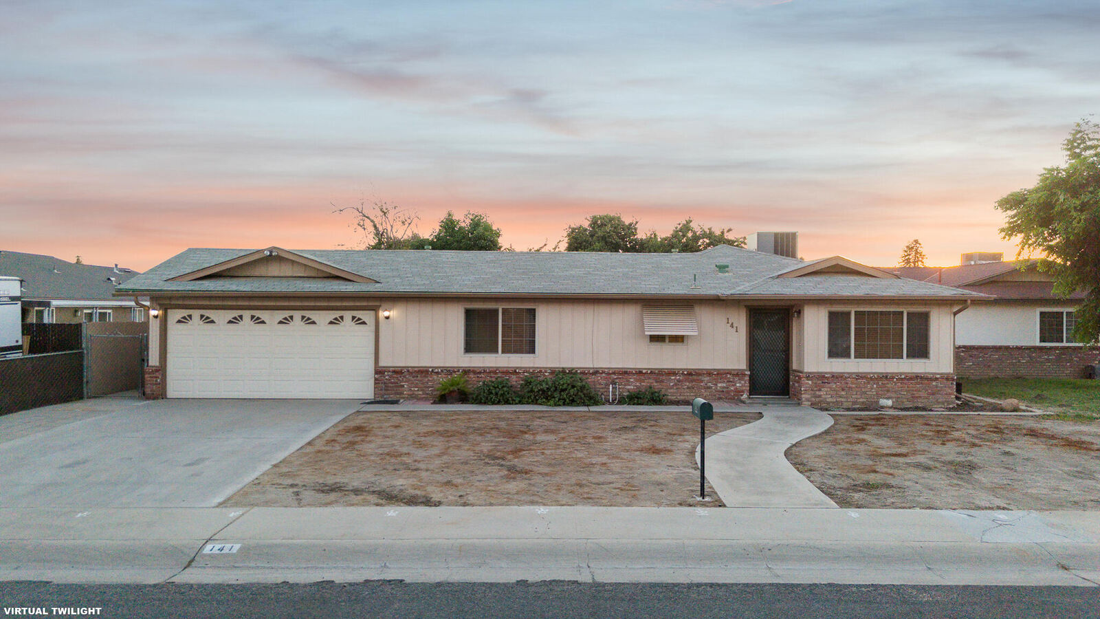 Property Photo: 141 N Walch Street CA 93257