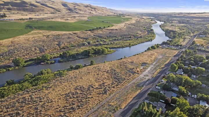Property Photo:  17163 W Old Inland Empire Hwy Lot 8  WA 99320 