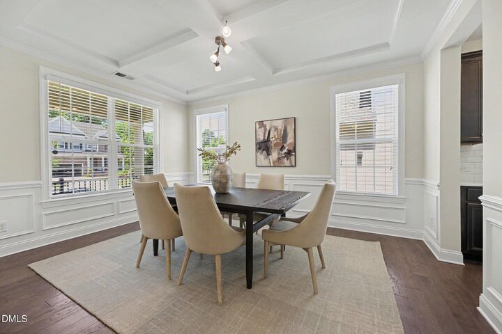 Property Photo: 105 Demond Circle NC 27513