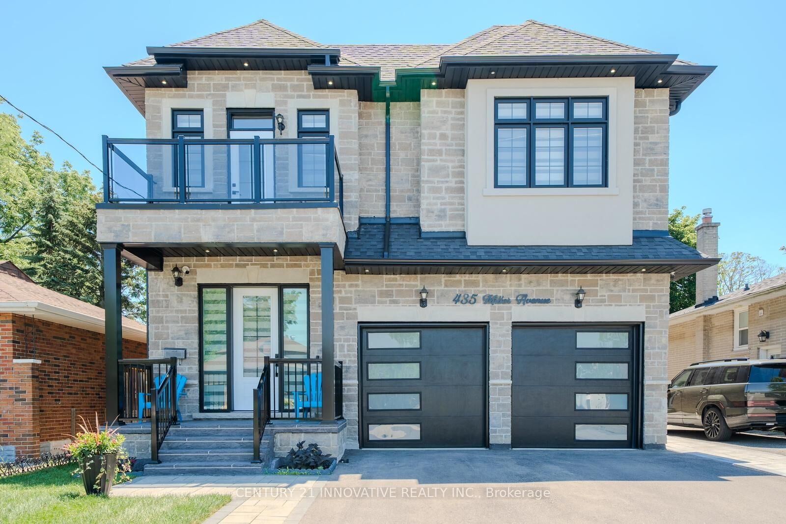 Photo de la propriété: 435 Miller Avenue ON L1J 2S8