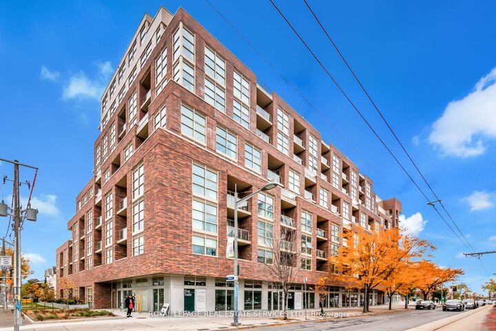 1787 St Clair Avenue W 621 — photo 1