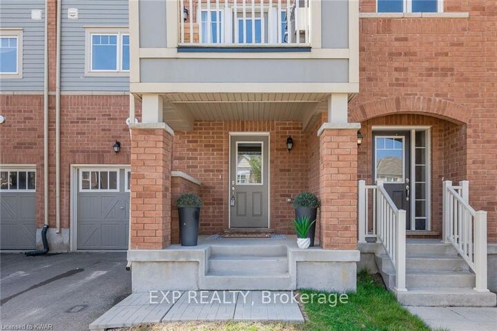 Property Photo: 8 Stratus Street ON N2R 0K6